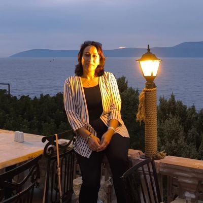 leyliyar38's profile picture