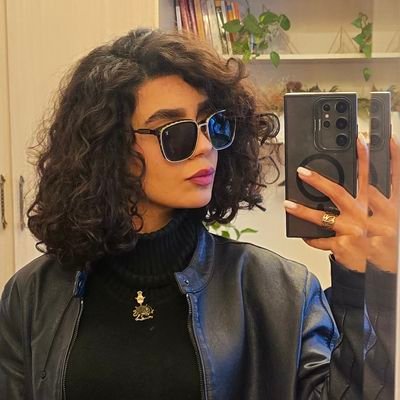 parniavatankhah's profile picture
