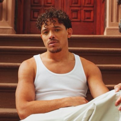 Anthony Ramos's profile picture
