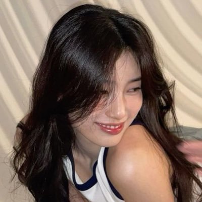 jullxll's profile picture