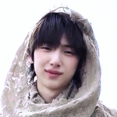✰ alunar's profile picture