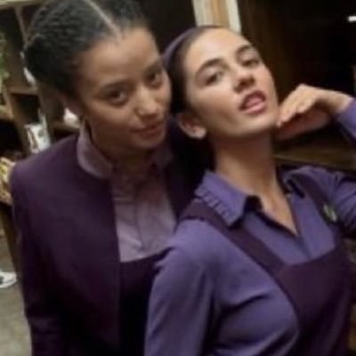 helen's profile picture