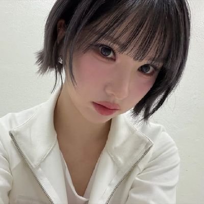 for eunha 𖹭's profile picture