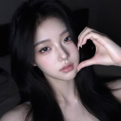 NatsukiBlossom's profile picture