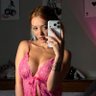Zoe Belen's profile picture