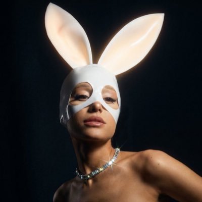 eternal_avenue's profile picture