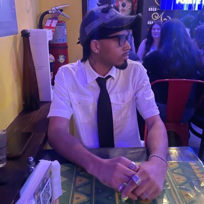 shhh's profile picture