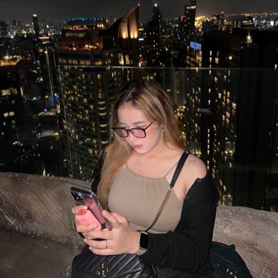 onyourhips's profile picture