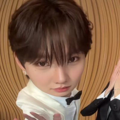 lnwza's profile picture