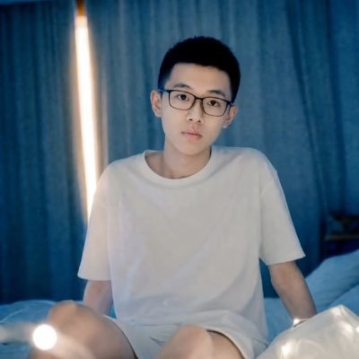 just_cyan_lu's profile picture