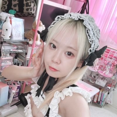 idumiya619's profile picture