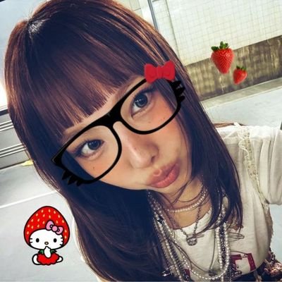 nayluvee's profile picture