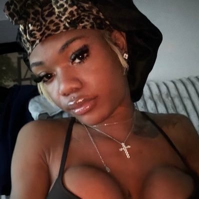 🅱️ellatrix 🚨FOLLOW NEW PAGE🚨's profile picture