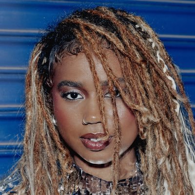 MELLY's profile picture