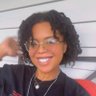 Dee C's profile picture