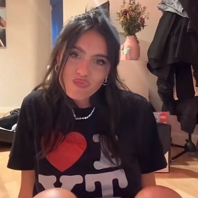 claudiaxlions's profile picture