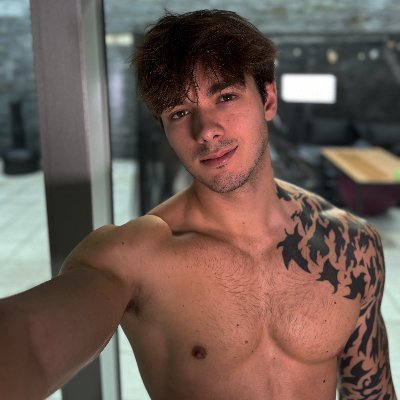 Teacher Alex🧑🏫's profile picture