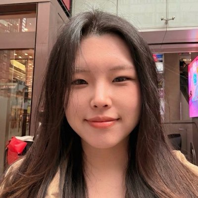 iamcora13's profile picture