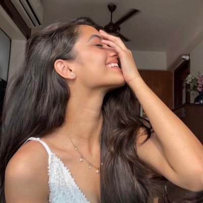 Meenuuu's profile picture