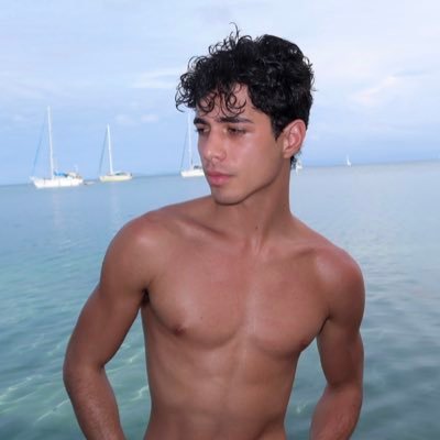 Helton Oliveira's profile picture