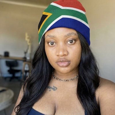 ManjuPoppy's profile picture