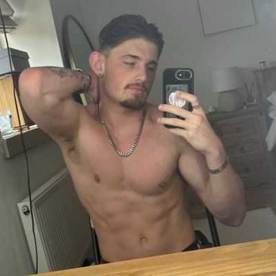 tomgomerspizy's profile picture