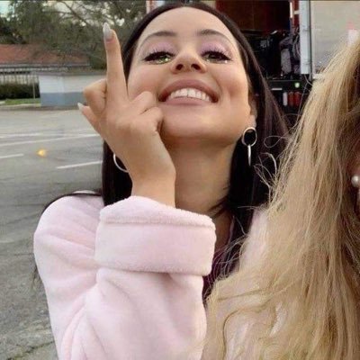 𝐈𝐜𝐲 ⭐️'s profile picture