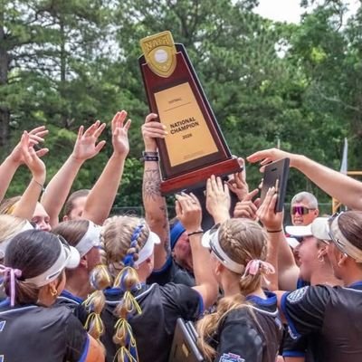 Madonna Softball's profile picture