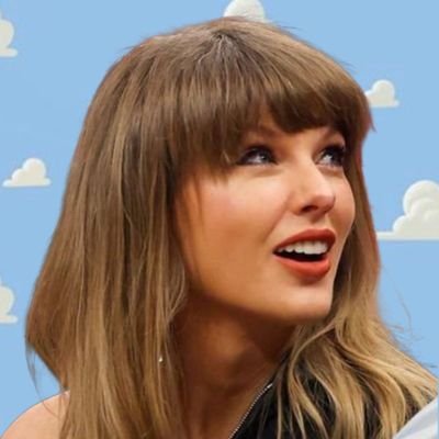 larinha ☁️'s profile picture