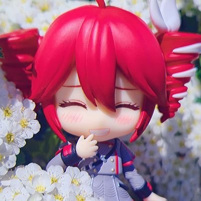 ξ( *´︶`* )ξ♥︎'s profile picture