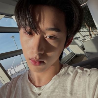 s🍓's profile picture