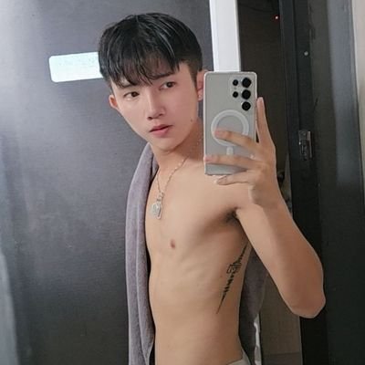 บังเอิร์น🤍's profile picture