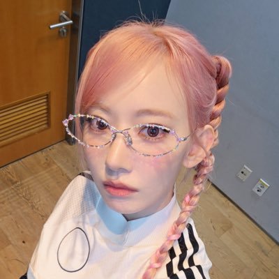 sakura thinker's profile picture