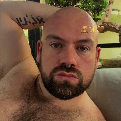 BEN BEAR SUCKS 1️⃣8️⃣K's profile picture