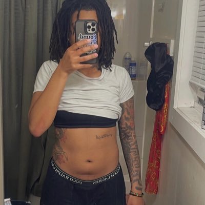slutsluvnadii's profile picture