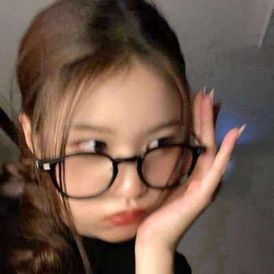 iznacoree's profile picture