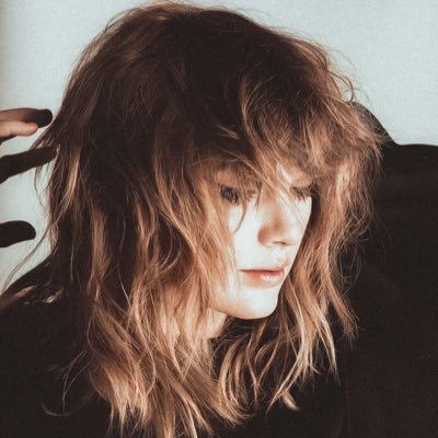 dior's profile picture