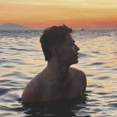 reyesjrveen's profile picture