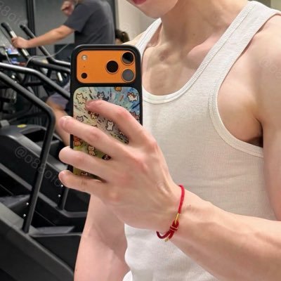 tongzx567's profile picture