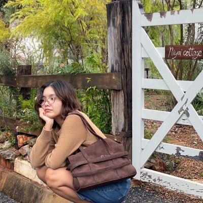 tangmo's profile picture