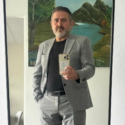 UÇ BEYi🇹🇷🤘's profile picture