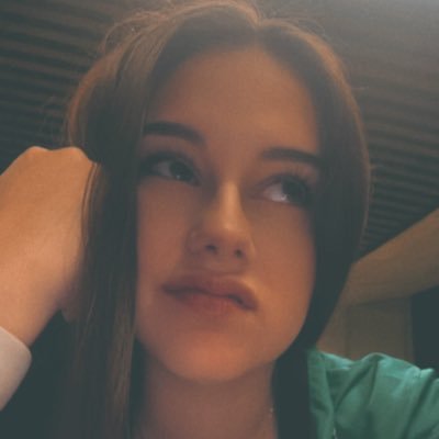 carinamlj's profile picture