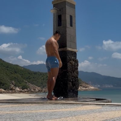 无事随观's profile picture