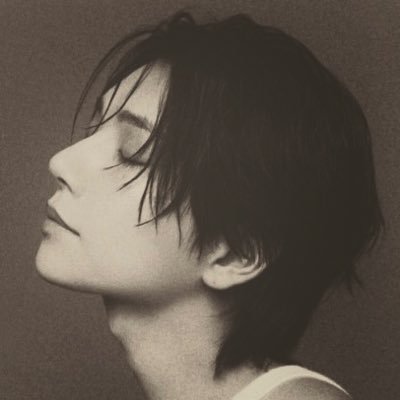 shuscoups's profile picture