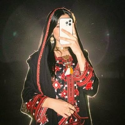 Mahzeb Rind's profile picture