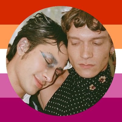 shatteredges_'s profile picture