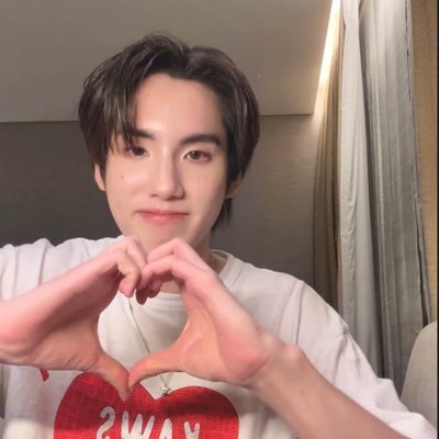 𝓱ertamp .໒꒱ིྀ's profile picture