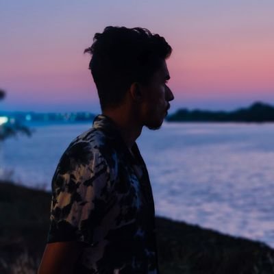 𝐑𝐚𝐡𝐮𝐥 𝐃𝐮𝐝𝐞's profile picture