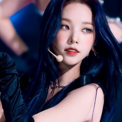 idollove1004's profile picture