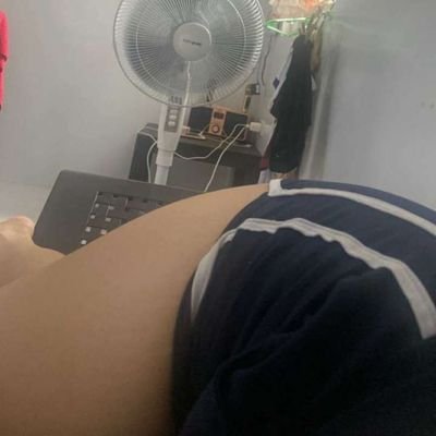 standing1619068's profile picture